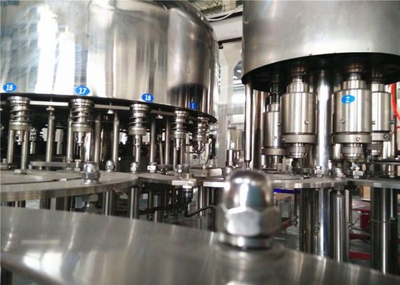 5000 KG 32 Dolum kafası Suyu Küçük Ölçekli Şişeleme Makinesi